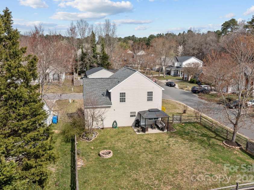 166 Chere Helen Drive, Mooresville, NC 28115.  MLS# CAR4232685, YatesRealty ID 8592. 