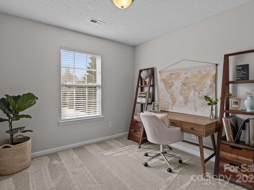 166 Chere Helen Drive, Mooresville, NC 28115.  MLS# CAR4232685, YatesRealty ID 8592. 
