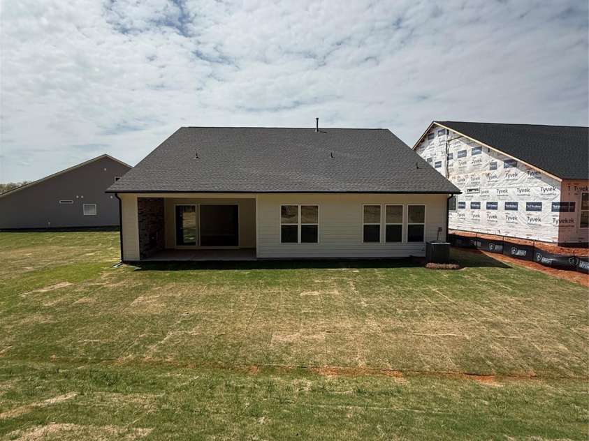 4237 Pinekirk Drive, Charlotte, NC 28269.  MLS# CAR4364129, YatesRealty ID 8593. 