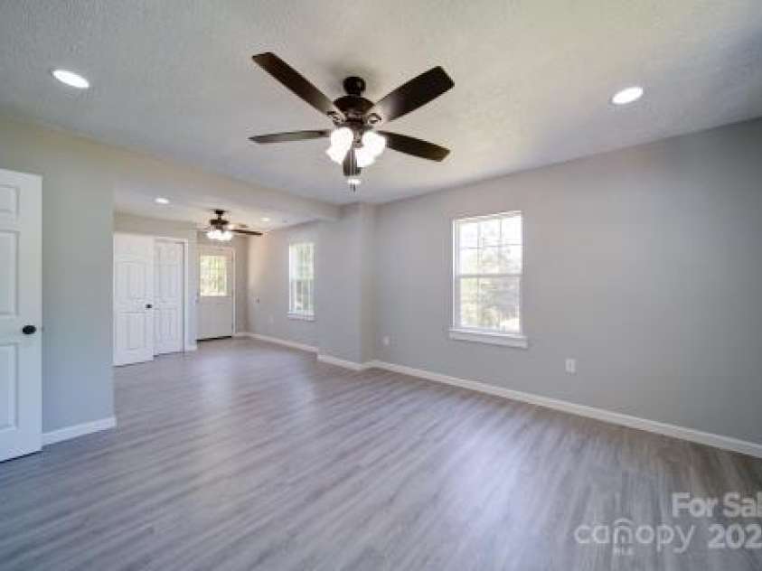 600 Burns Street, Wadesboro, NC 28170.  MLS# CAR4248339, YatesRealty ID 8596. Upstairs Bedroom