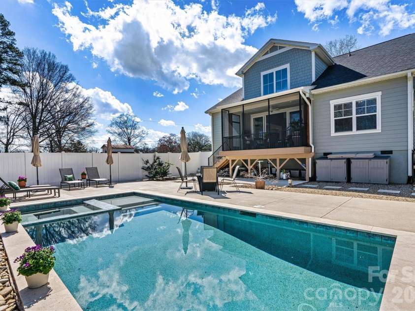 4970 Surfwood Drive, Sherrills Ford, NC 28673.  MLS# CAR4363539, YatesRealty ID 8597. 