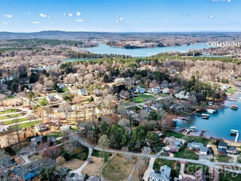 4970 Surfwood Drive, Sherrills Ford, NC 28673.  MLS# CAR4363539, YatesRealty ID 8597. 