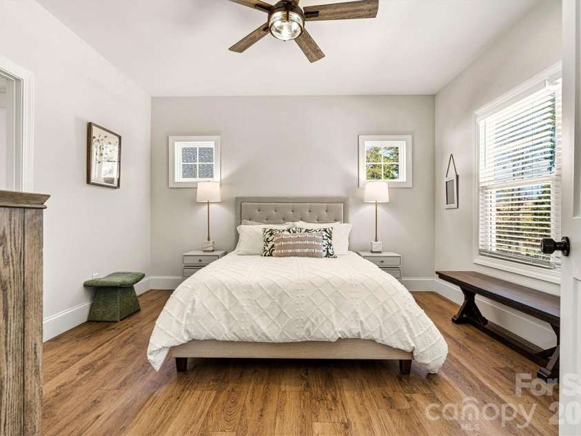 4970 Surfwood Drive, Sherrills Ford, NC 28673.  MLS# CAR4363539, YatesRealty ID 8597. 