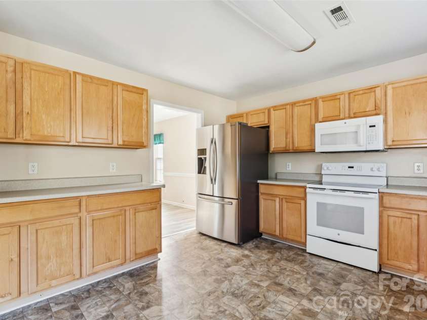 781 Plateau Court, Rock Hill, SC 29730.  MLS# CAR4360888, YatesRealty ID 8598. 