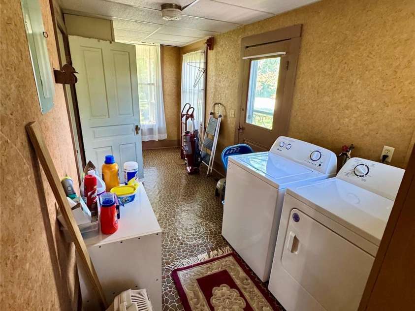 4689 Lakeview Acres Road, Valdese, NC 28690.  MLS# CAR4260635, YatesRealty ID 8599. Laundry area