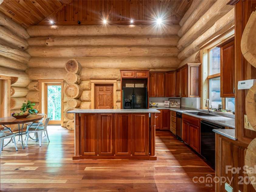 303 Flying Hawk Trail, Waynesville, NC 28786.  MLS# CAR4272138, YatesRealty ID 86. 