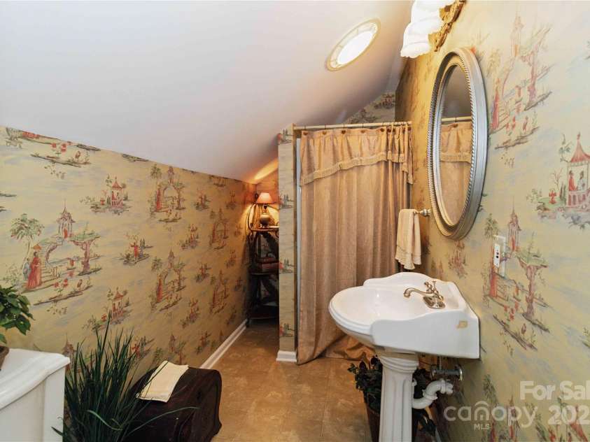 865 Saint Paul Church Road, Clover, SC 29710.  MLS# CAR4279217, YatesRealty ID 86. 