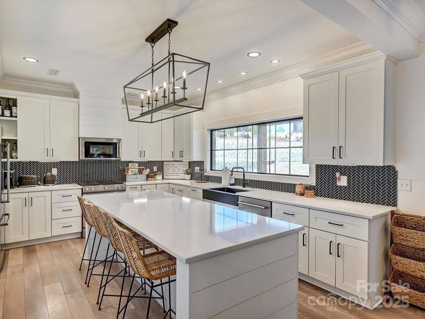 1525 Shinnville Road, Cleveland, NC 27013.  MLS# CAR4249385, YatesRealty ID 860. Kitchen One 