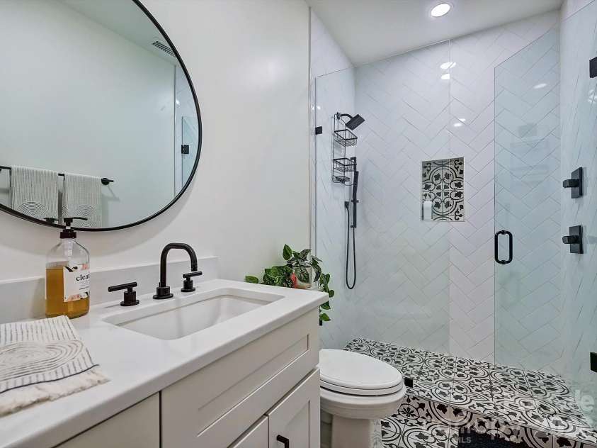 1525 Shinnville Road, Cleveland, NC 27013.  MLS# CAR4376397, YatesRealty ID 860. Full Bath 
