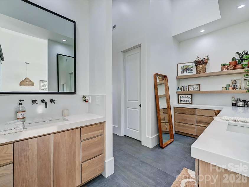 1525 Shinnville Road, Cleveland, NC 27013.  MLS# CAR4376397, YatesRealty ID 860. Primary Bathroom