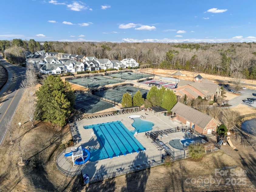 16812 Lookout Landing Lane, Charlotte, NC 28278.  MLS# CAR4218167, YatesRealty ID 860. 