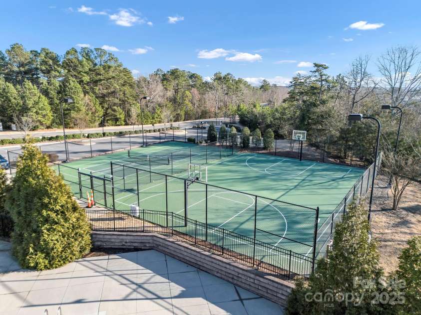 16812 Lookout Landing Lane, Charlotte, NC 28278.  MLS# CAR4218167, YatesRealty ID 860. 