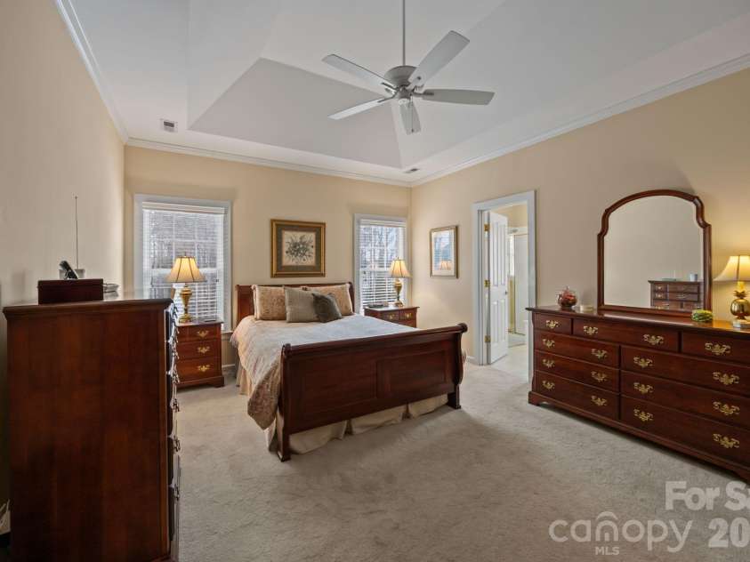 3036 Tifton Grass Lane, Charlotte, NC 28269.  MLS# CAR4341995, YatesRealty ID 8600. 