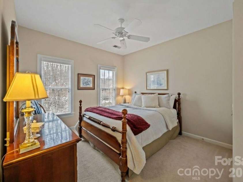 3036 Tifton Grass Lane, Charlotte, NC 28269.  MLS# CAR4341995, YatesRealty ID 8600. 