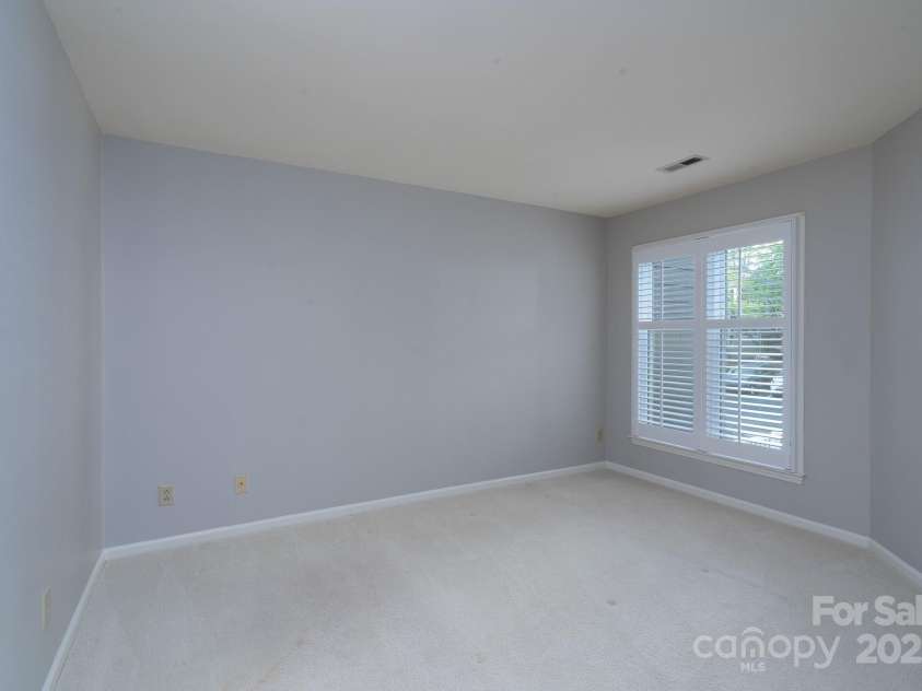 350 Northwest Drive, Davidson, NC 28036.  MLS# CAR4250720, YatesRealty ID 8600. 