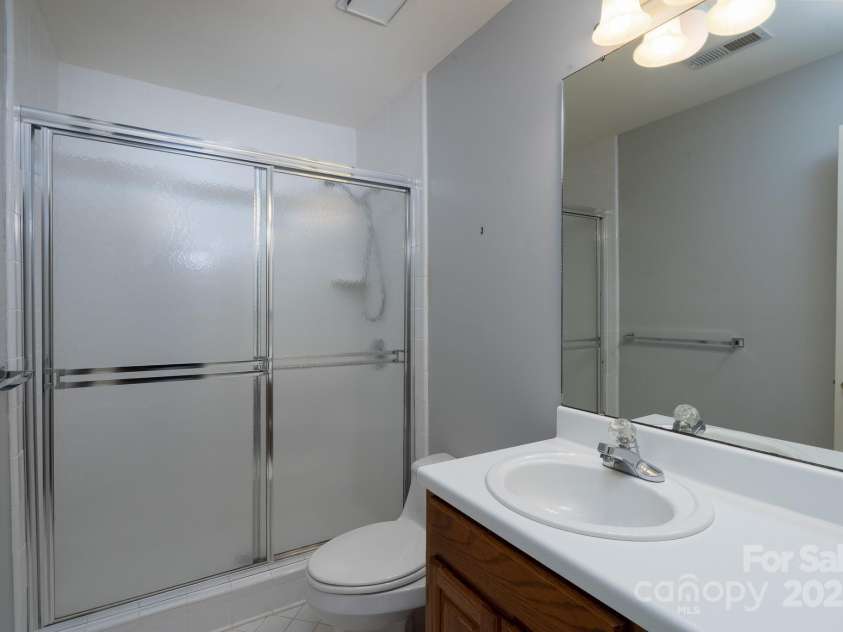 350 Northwest Drive, Davidson, NC 28036.  MLS# CAR4250720, YatesRealty ID 8600. 