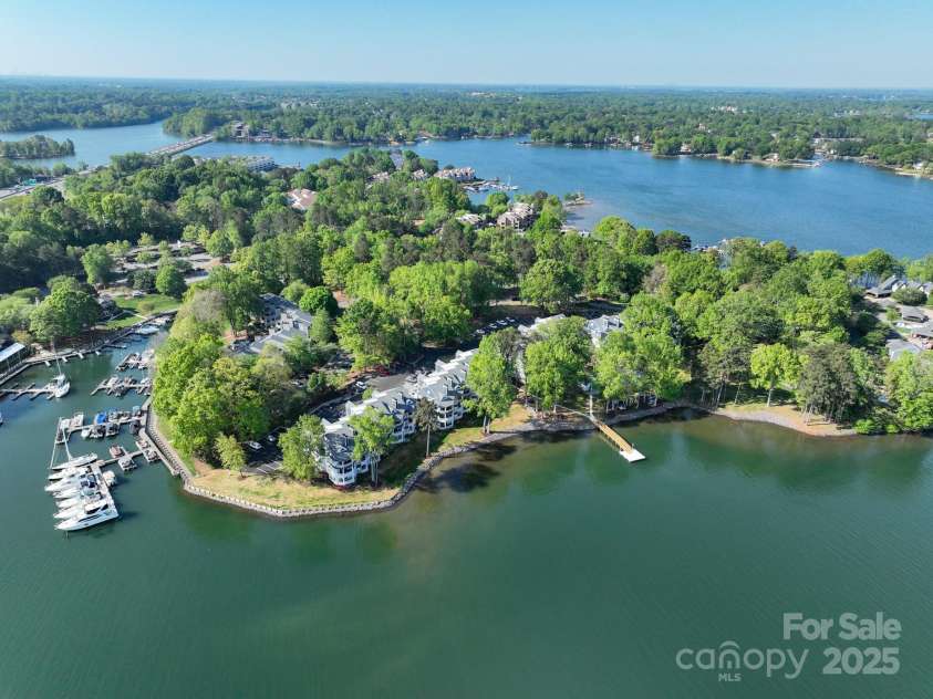 350 Northwest Drive, Davidson, NC 28036.  MLS# CAR4250720, YatesRealty ID 8600. 