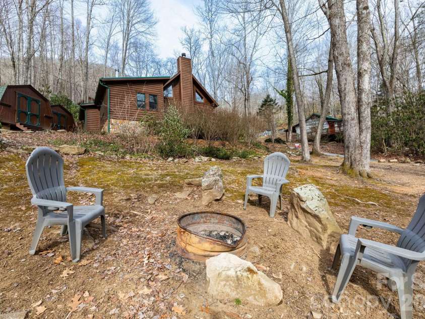 71 Honeymoon Lane, Maggie Valley, NC 28751.  MLS# CAR4342121, YatesRealty ID 8601. Firepit