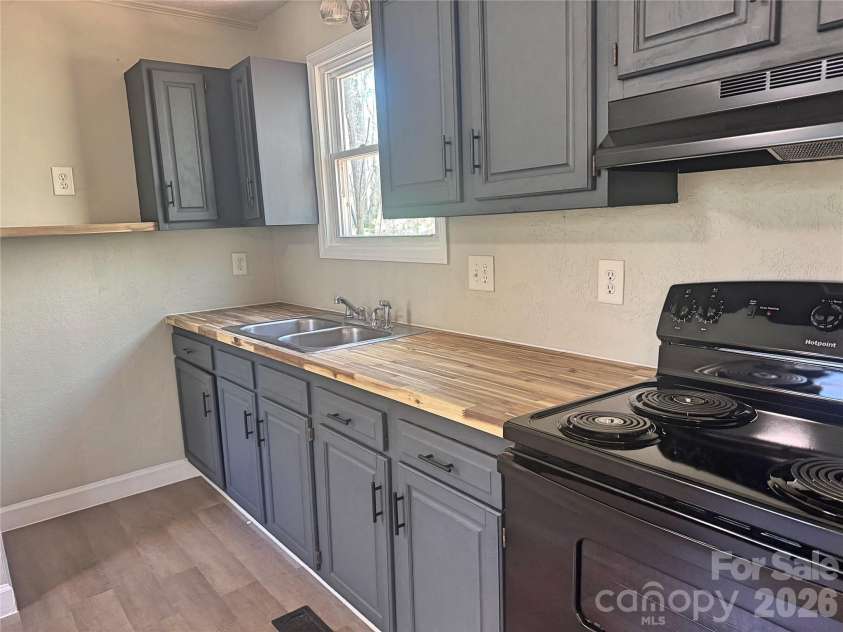 231 Pearidge Road, Bostic, NC 28018.  MLS# CAR4365747, YatesRealty ID 8602. 