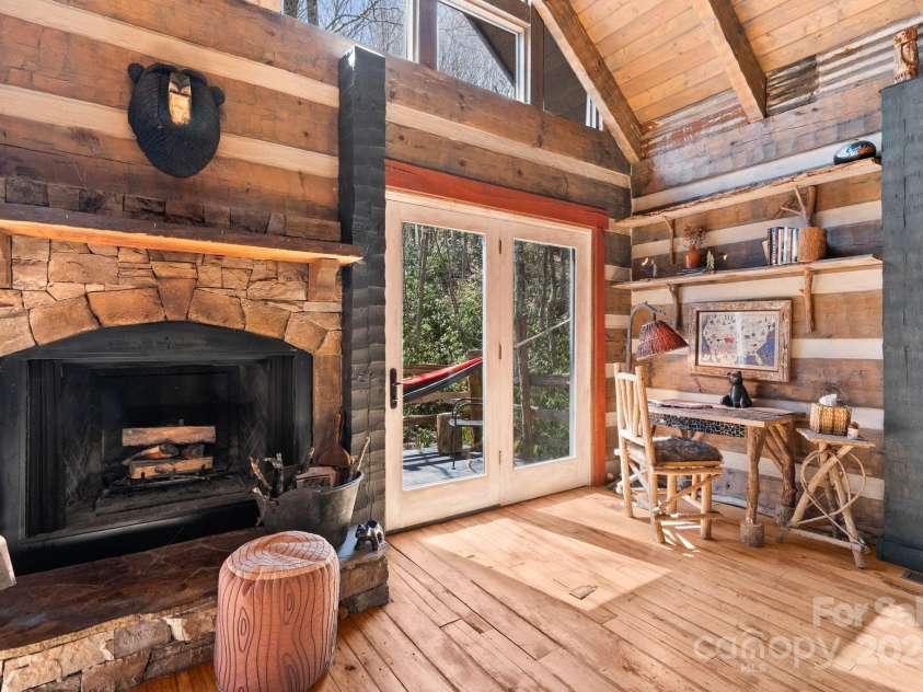 165 Pine Moss Trail, Hot Springs, NC 28743.  MLS# CAR4240103, YatesRealty ID 8603. 