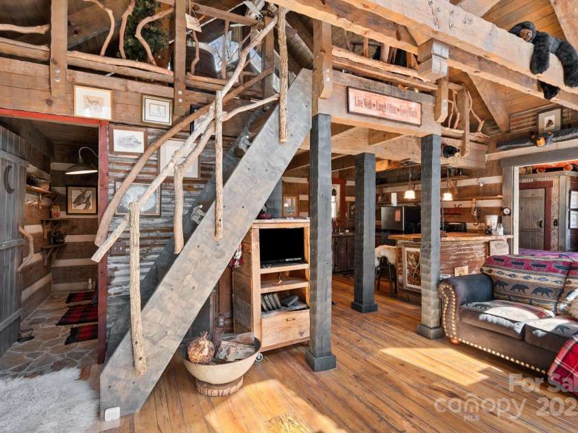 165 Pine Moss Trail, Hot Springs, NC 28743.  MLS# CAR4240103, YatesRealty ID 8603. 