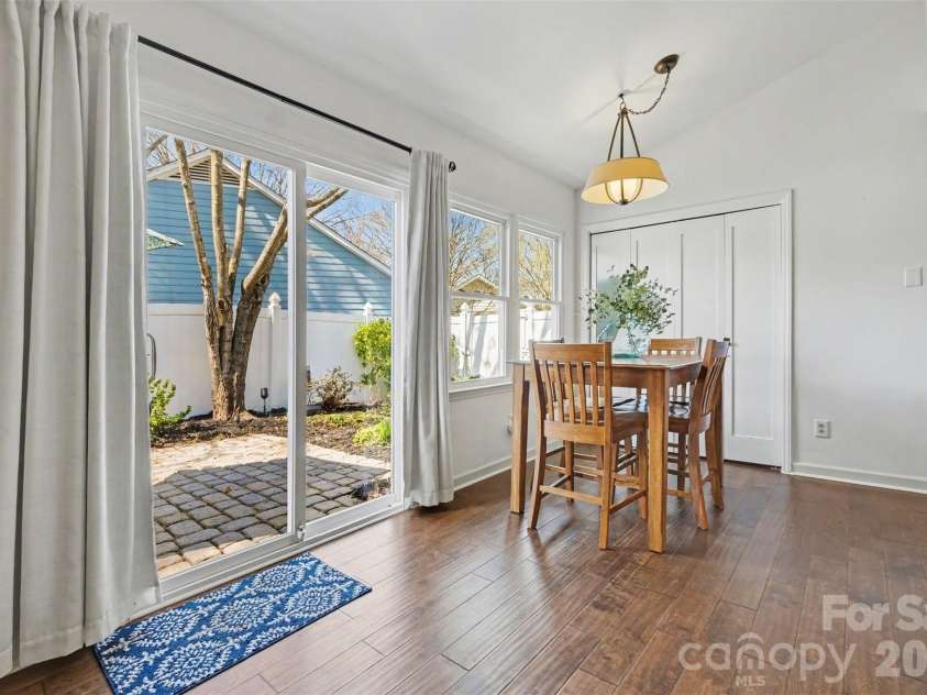 2540 Dalston Lane, Charlotte, NC 28210.  MLS# CAR4353886, YatesRealty ID 8604. 