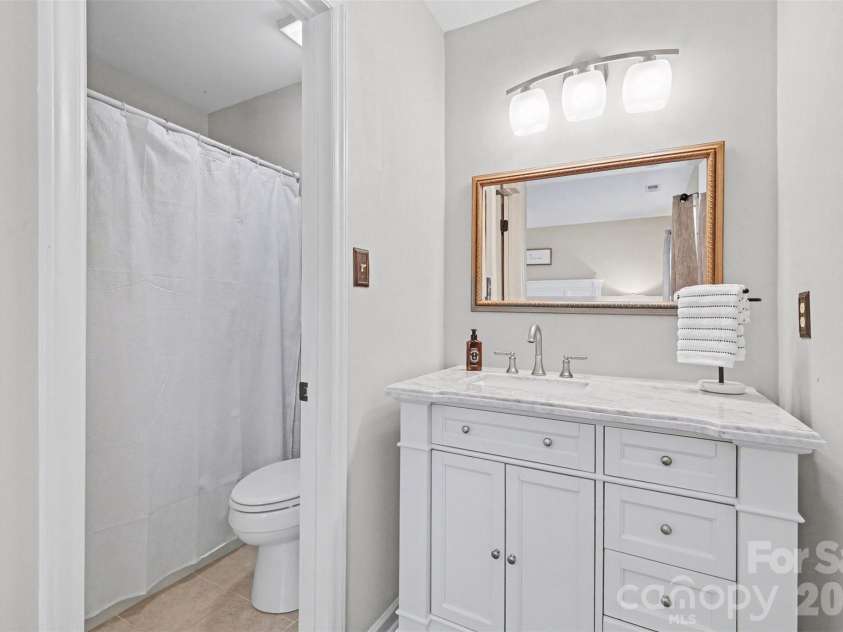 2540 Dalston Lane, Charlotte, NC 28210.  MLS# CAR4353886, YatesRealty ID 8604. 