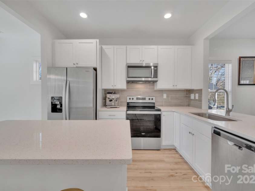 293 Blanche Circle, Rock Hill, SC 29730.  MLS# CAR4226437, YatesRealty ID 8604. 