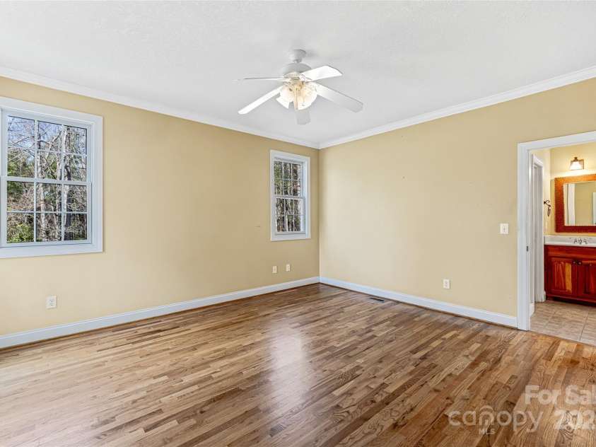 190 Whites Lake Boulevard, Saluda, NC 28773.  MLS# CAR4242074, YatesRealty ID 8607. Virtually Staged