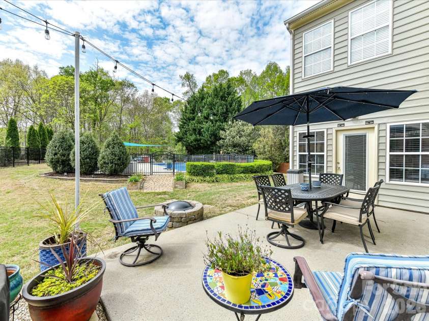 2901 Alpine Forest Court, Charlotte, NC 28270.  MLS# CAR4365010, YatesRealty ID 8607. 