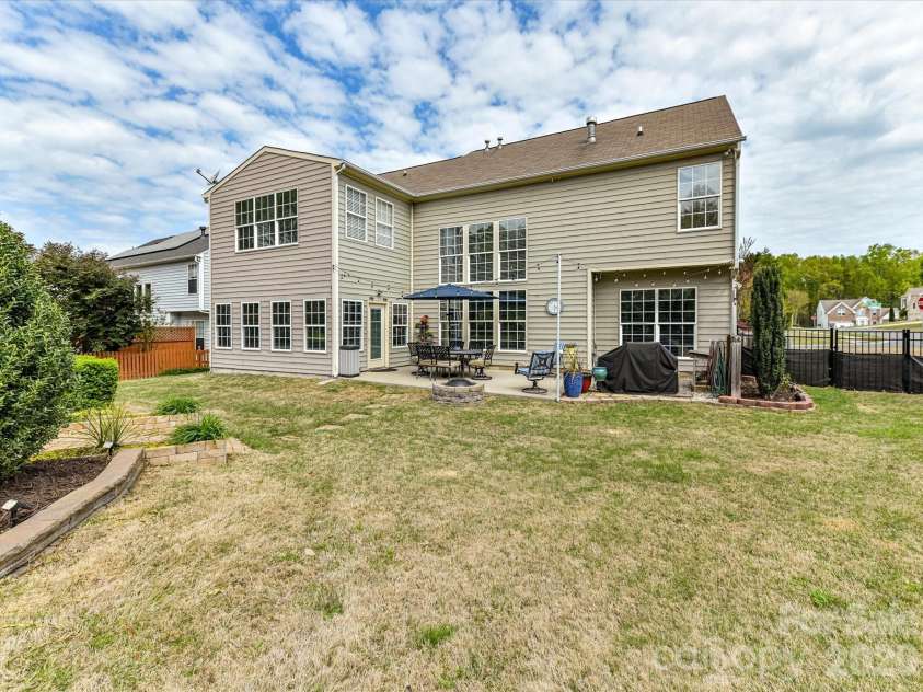 2901 Alpine Forest Court, Charlotte, NC 28270.  MLS# CAR4365010, YatesRealty ID 8607. 