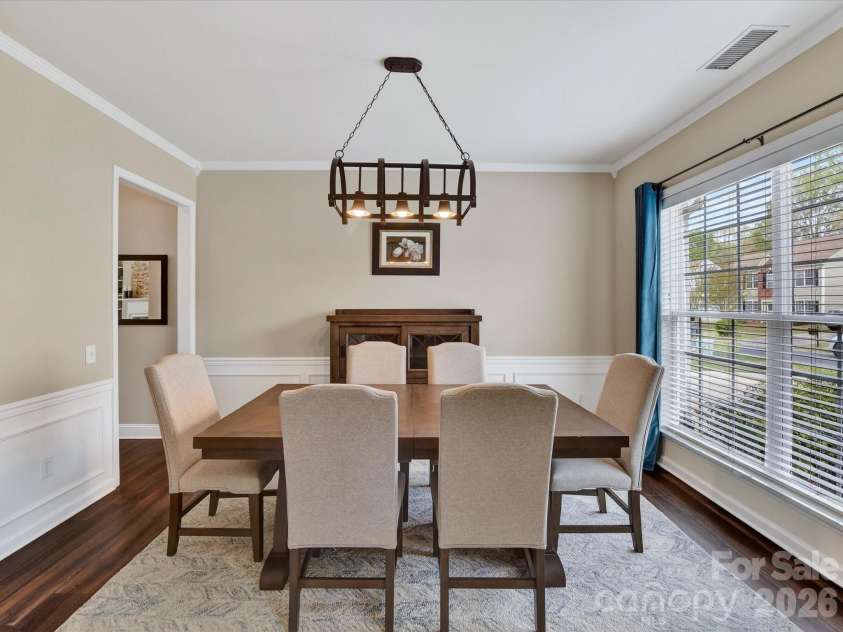 2901 Alpine Forest Court, Charlotte, NC 28270.  MLS# CAR4365010, YatesRealty ID 8607. Dining room