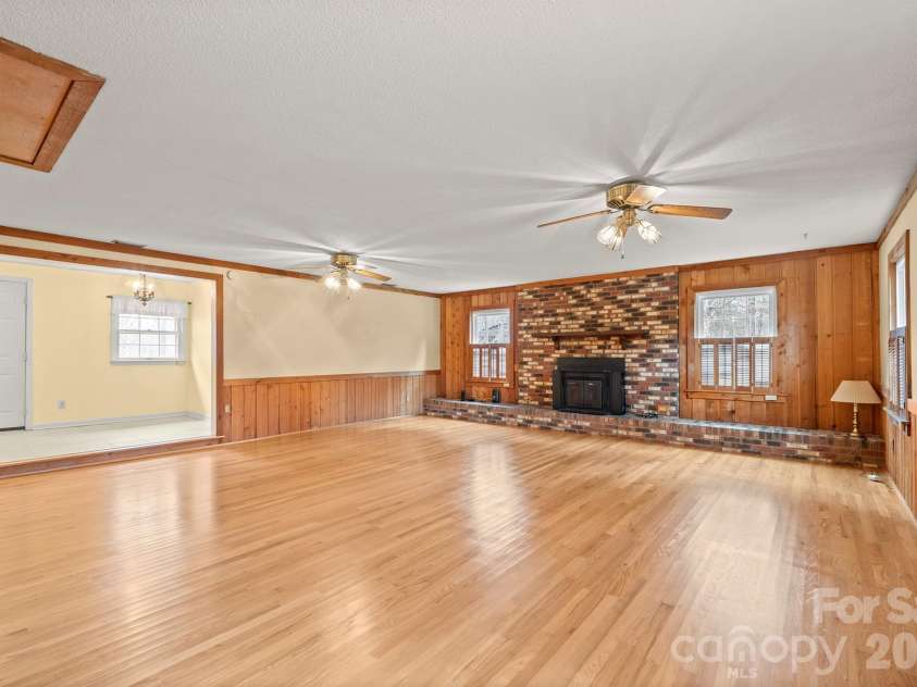 333 Sandy Ford Road, Mount Holly, NC 28120.  MLS# CAR4350892, YatesRealty ID 8609. 