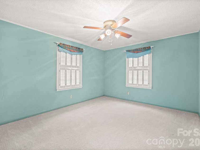 333 Sandy Ford Road, Mount Holly, NC 28120.  MLS# CAR4350892, YatesRealty ID 8609. 