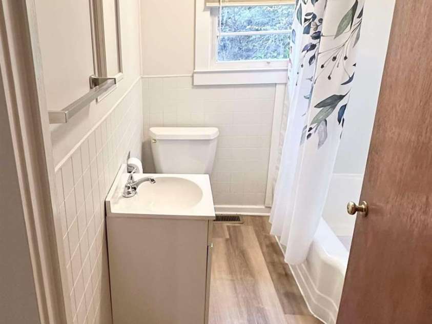 3700 Blowing Rock Boulevard, Lenoir, NC 28645.  MLS# CAR4222663, YatesRealty ID 861. 