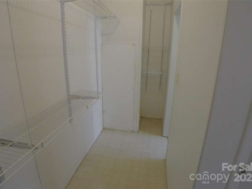 4350 US 158 Highway Highway, Advance, NC 27006.  MLS# CAR4318126, YatesRealty ID 861. 