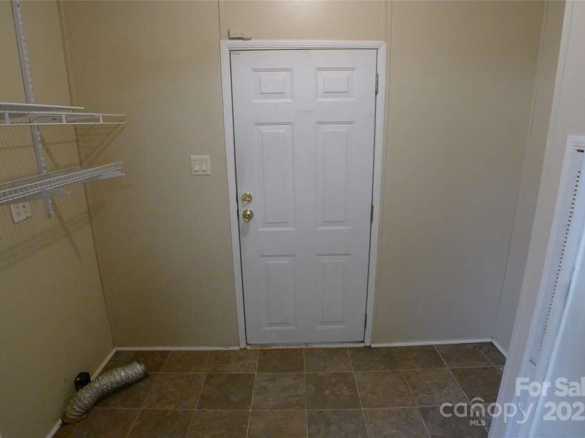 4350 US 158 Highway Highway, Advance, NC 27006.  MLS# CAR4318126, YatesRealty ID 861. 