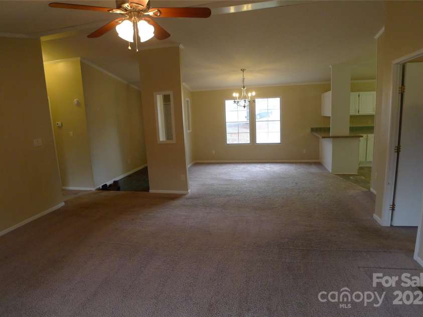 4350 US 158 Highway Highway, Advance, NC 27006.  MLS# CAR4318126, YatesRealty ID 861. 