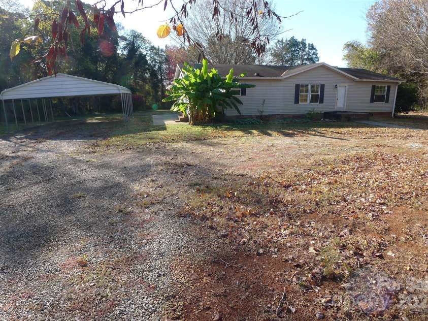 4350 US 158 Highway Highway, Advance, NC 27006.  MLS# CAR4318126, YatesRealty ID 861. 