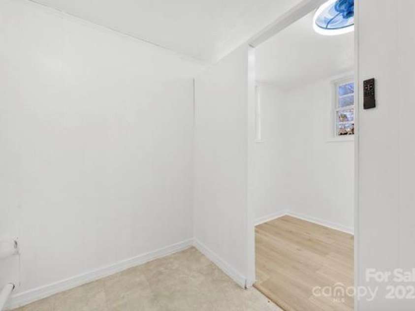 121 Alexis Forest Drive, Stanley, NC 28164.  MLS# CAR4228119, YatesRealty ID 8610. 