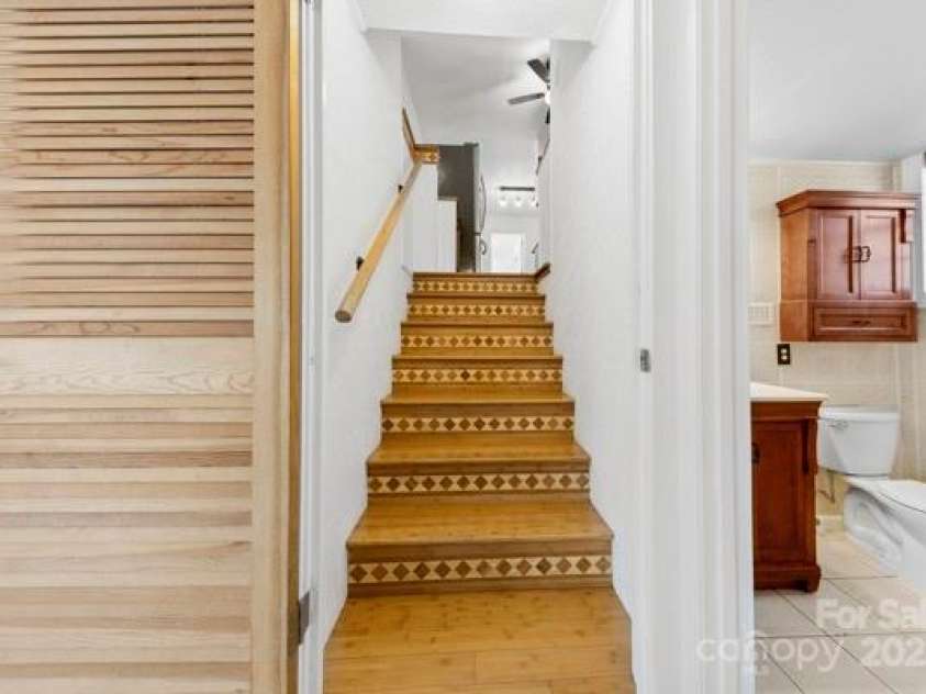 121 Alexis Forest Drive, Stanley, NC 28164.  MLS# CAR4228119, YatesRealty ID 8610. 