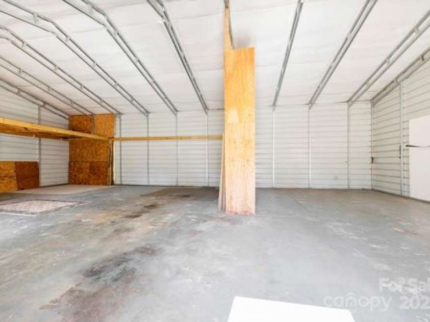 121 Alexis Forest Drive, Stanley, NC 28164.  MLS# CAR4228119, YatesRealty ID 8610. 