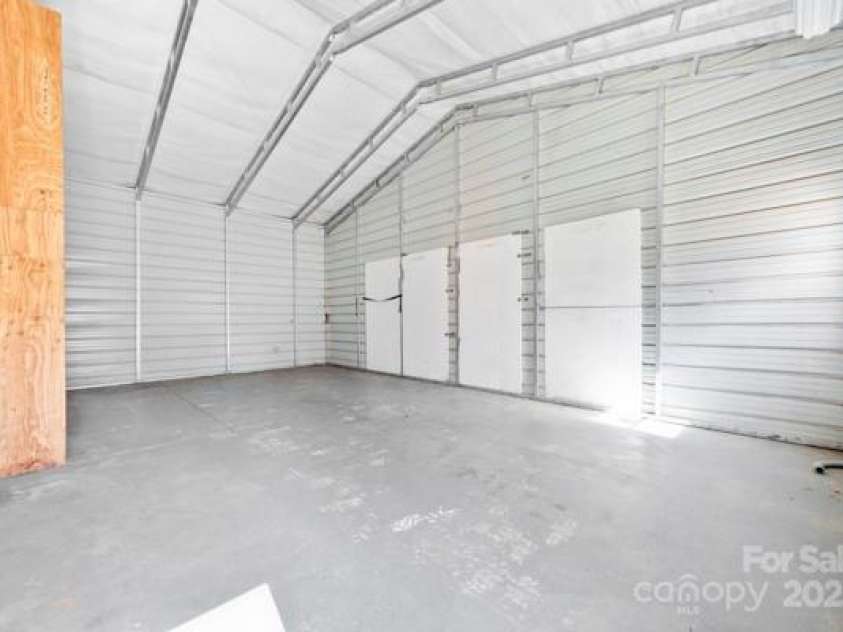 121 Alexis Forest Drive, Stanley, NC 28164.  MLS# CAR4228119, YatesRealty ID 8610. 