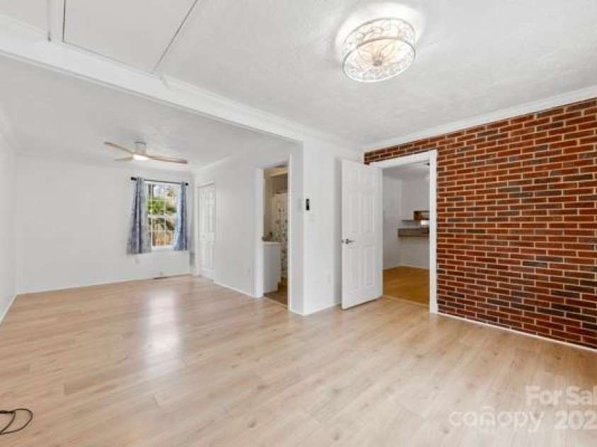 121 Alexis Forest Drive, Stanley, NC 28164.  MLS# CAR4228119, YatesRealty ID 8610. 