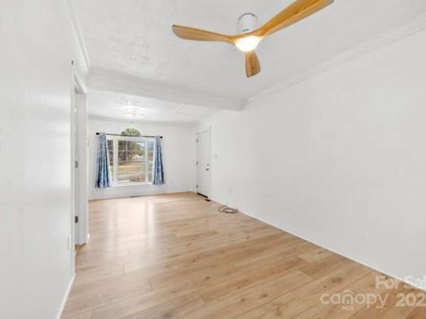 121 Alexis Forest Drive, Stanley, NC 28164.  MLS# CAR4228119, YatesRealty ID 8610. 