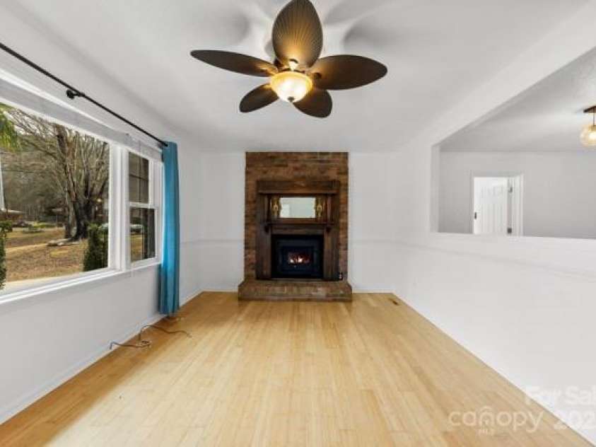 121 Alexis Forest Drive, Stanley, NC 28164.  MLS# CAR4228119, YatesRealty ID 8610. 