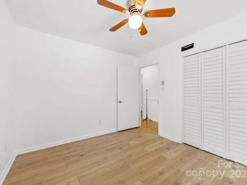 121 Alexis Forest Drive, Stanley, NC 28164.  MLS# CAR4228119, YatesRealty ID 8610. 