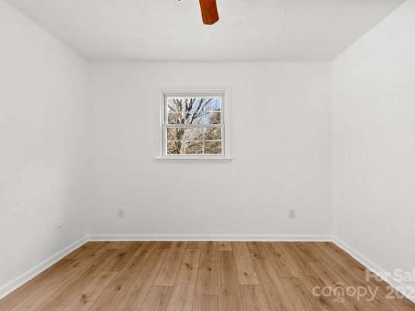 121 Alexis Forest Drive, Stanley, NC 28164.  MLS# CAR4228119, YatesRealty ID 8610. 