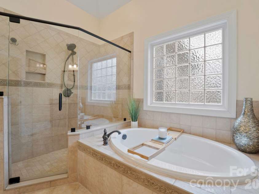 7404 Bay Cove Court, Denver, NC 28037.  MLS# CAR4353198, YatesRealty ID 8610. 