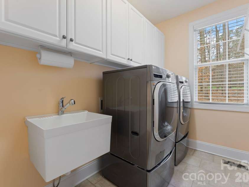 7404 Bay Cove Court, Denver, NC 28037.  MLS# CAR4353198, YatesRealty ID 8610. 